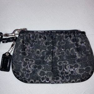 Small Coach Zip Wristlet